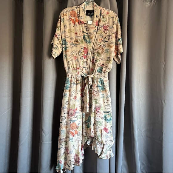 Nicole Miller 100% Silk Passport Stamp Dress - Picture 7 of 16